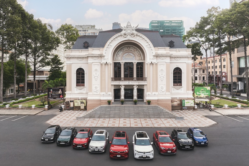 VinFast bàn giao 23.186 ô tô điện trong tháng 11 - 1