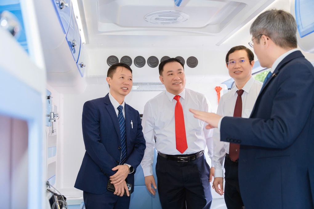 Vingroup hỗ trợ Khánh Hòa nâng cấp hệ thống cấp cứu ngoại viện - 3