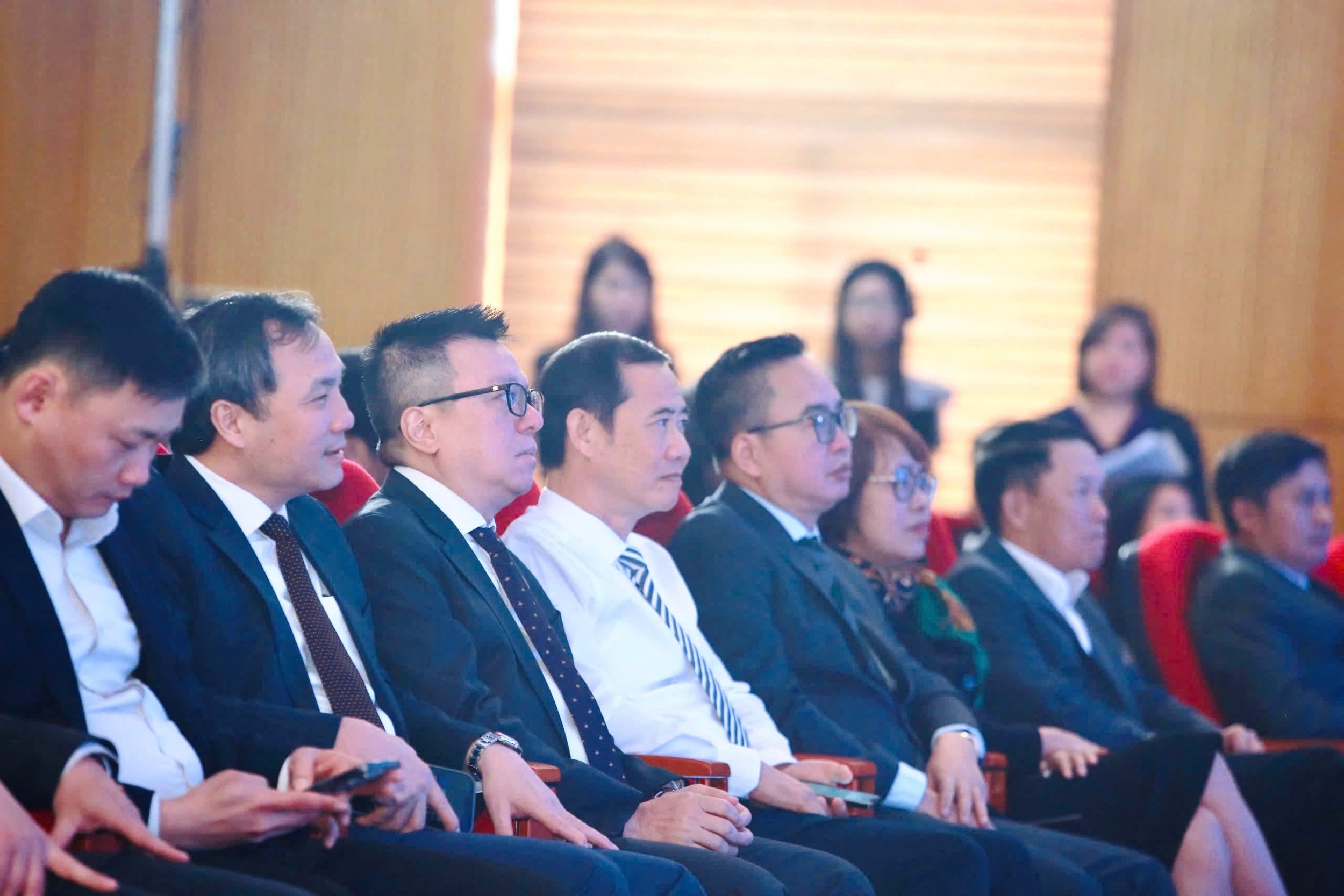 Vinh danh 50 tác phẩm xuất sắc giải ảnh 'Khoảnh khắc báo chí' 2025 - Ảnh 1.