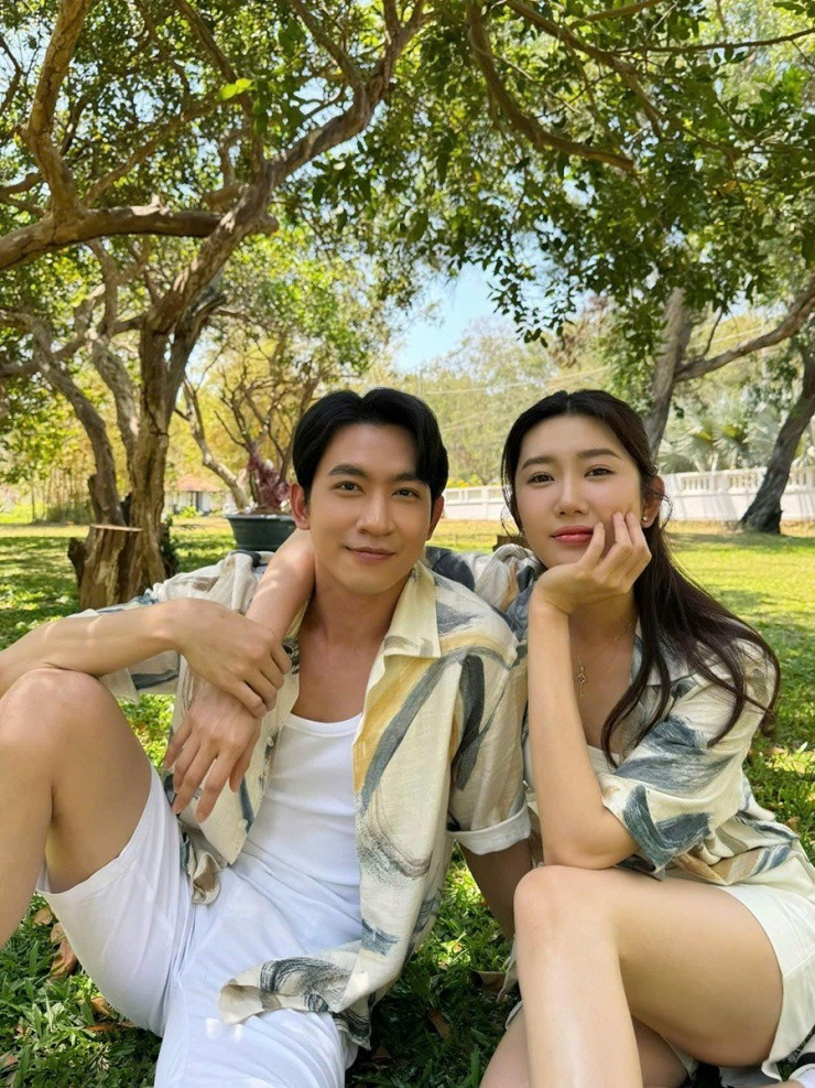 Clip HOT: Mỹ nam Việt vừa bước lên thảm đỏ là cả dàn sao phải chịu thua, camera dí sát rạt không ra khuyết điểm- Ảnh 3.