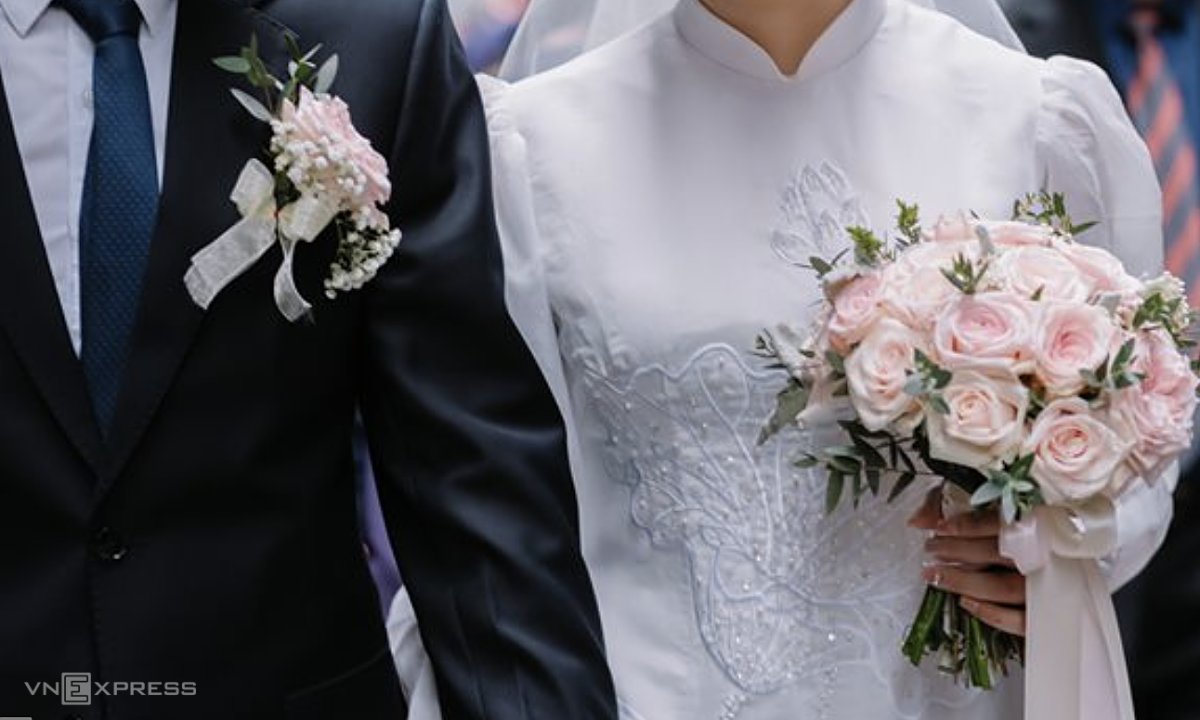 Vợ 'kiểm soát thu nhập' chồng có thể bị phạt tới 30 triệu đồng 1 Vo kiem soat thu nhap chong co the bi phat