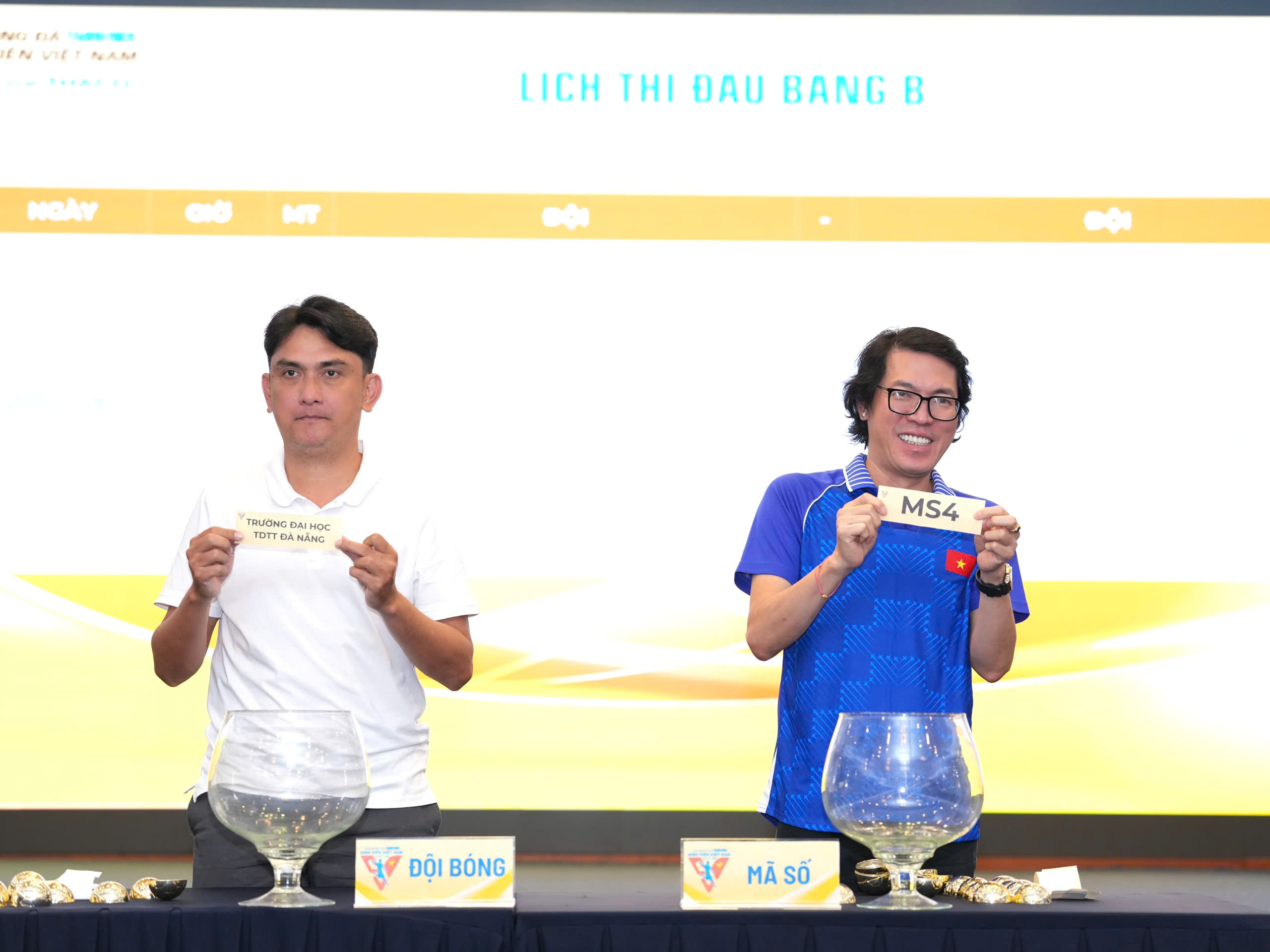 Vòng loại khu vực TP.HCM xuất hiện 3 'nhóm tử thần', các đội căng thẳng…- Ảnh 1.