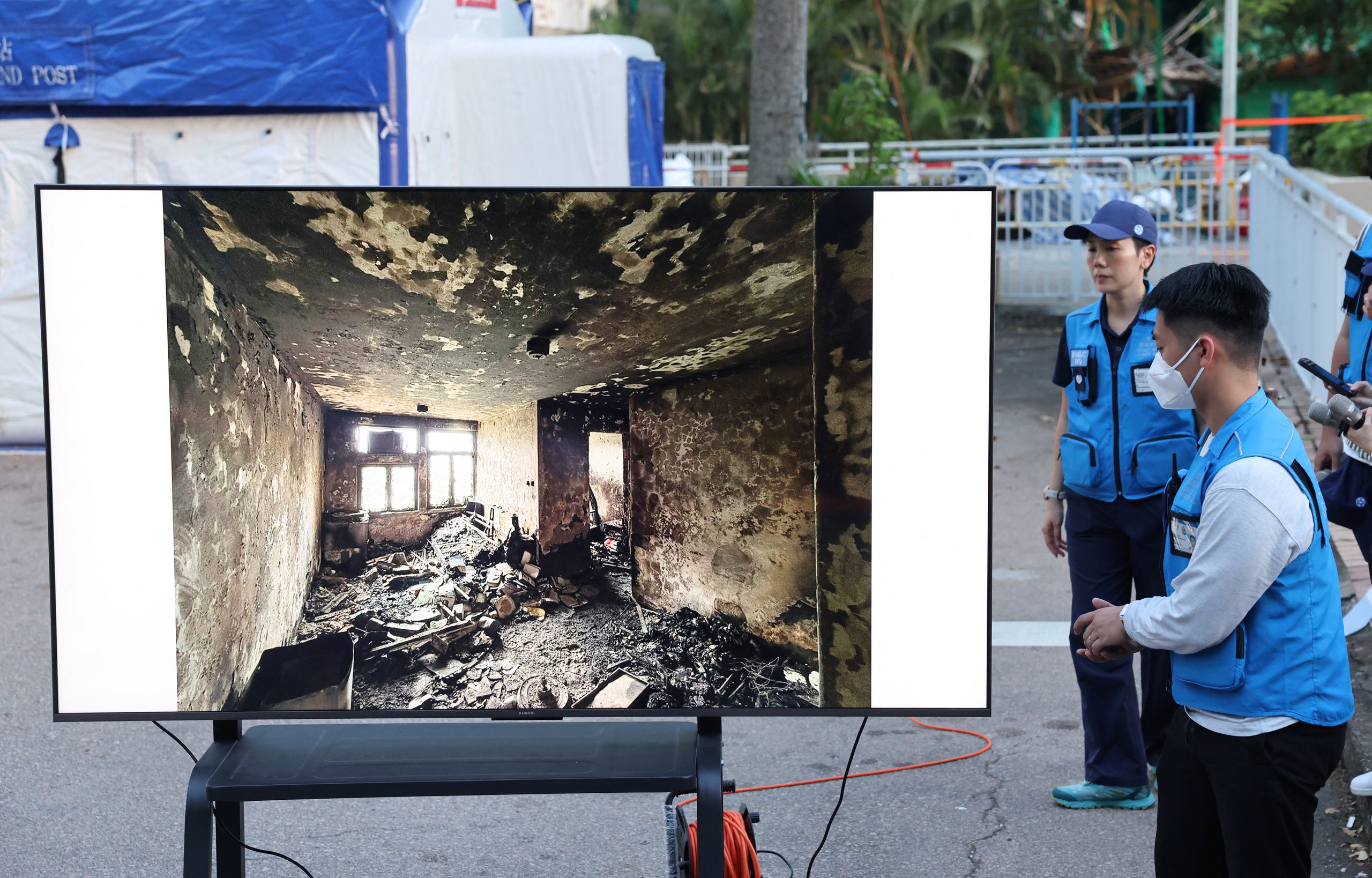 Hong Kong - Ảnh 1.