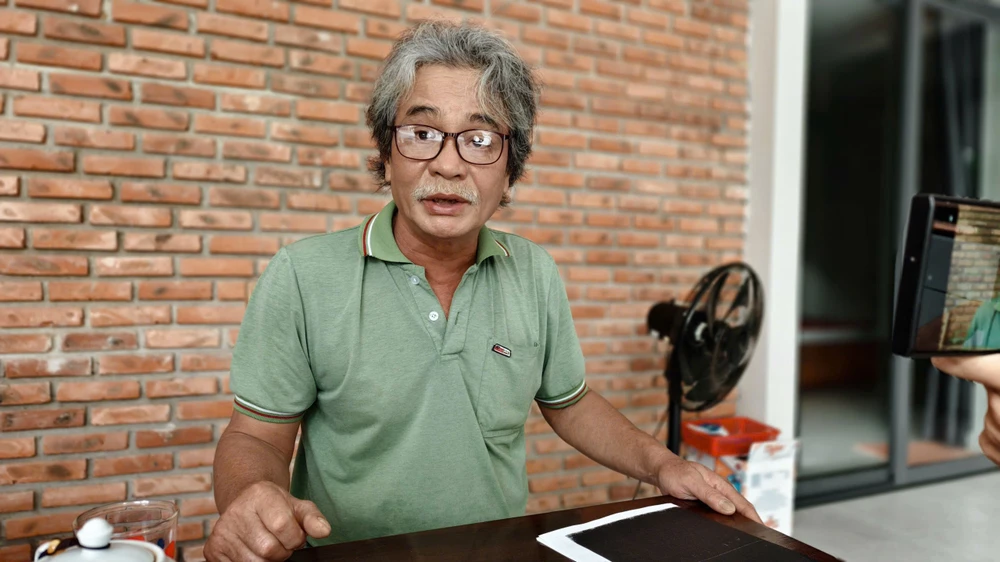 Ông Đặng Huy Dũng, chủ lô đất trúng đấu giá nhưng đất không có trên thực địa. vu-dau-gia-trung-lo-dat-ao-o-quang-ngai-chu-lo-dat-tinh-phuong-an-khoi-kien-4.jpg