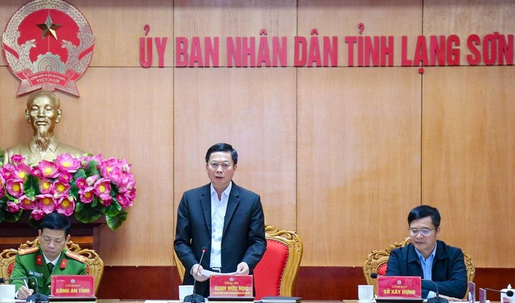 Vụ ô tô con tông trực diện xe đầu kéo khiến 4 người chết: Lái xe dương tính ma túy - Ảnh 1. Vụ ô tô con tông trực diện xe đầu kéo khiến 4 người chết: Lái xe dương tính ma túy - Ảnh 1.