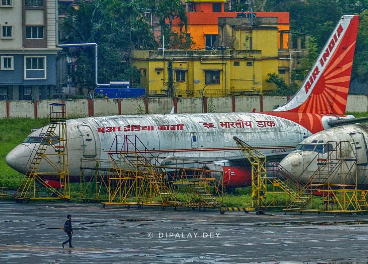 Vừa tìm thấy chiếc máy bay mất tích 13 năm- Ảnh 1.