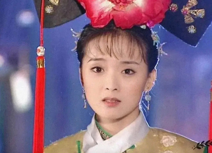 Mỹ nhân đẹp nhất “Hoàn Châu cách cách” bỏ showbiz cưới đại gia giờ ra sao?- Ảnh 1.