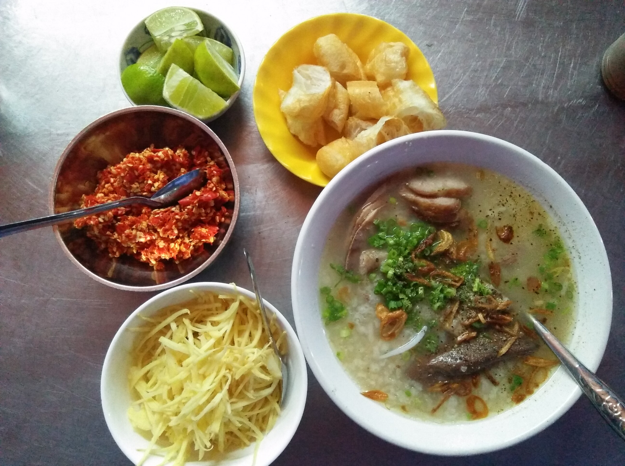 Vượt qua cháo gà, món ăn chỉ từ 30.000 đồng/phần này mới là đại diện Việt lọt top 6 ngon nhất châu Á- Ảnh 3.