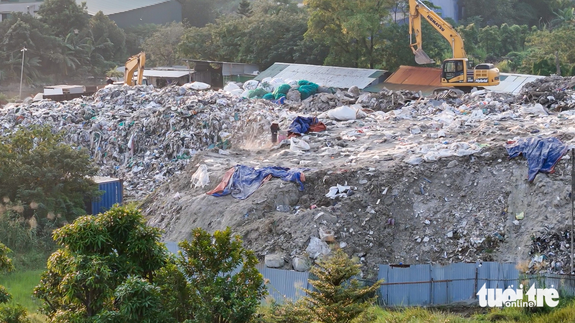 rác thải xây dựng - Ảnh 1.