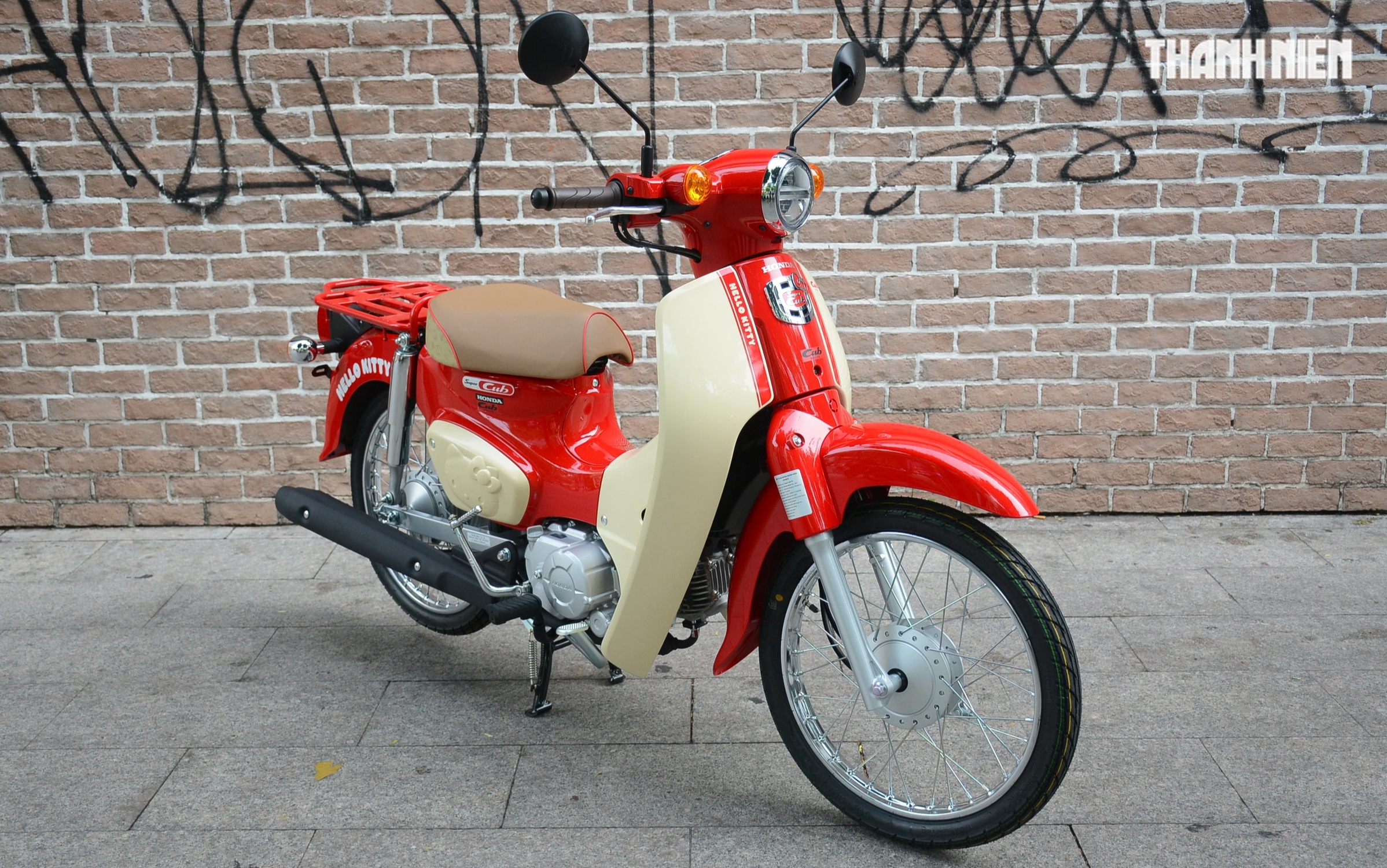 Xe máy 50 phân khối nhập khẩu về Việt Nam, giá cao vì sao vẫn hút khách? - Ảnh 1.