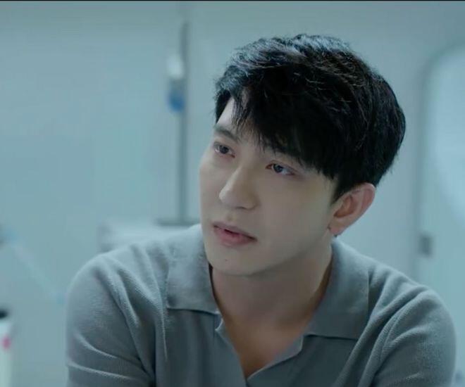 Xu hướng "tổng tài" thống trị phim Việt năm 2025: Hà Việt Dũng "lên ngôi", có mỹ nam hút 100 triệu views sau 1 tuần 1 Tổng tài lạnh lùng - Phong không được lòng người xem.