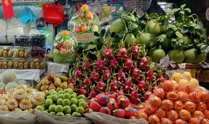 Trái cây bán tại chợ Bà Chiểu, phường Gia Định (TP HCM). Ảnh: Thi Hà