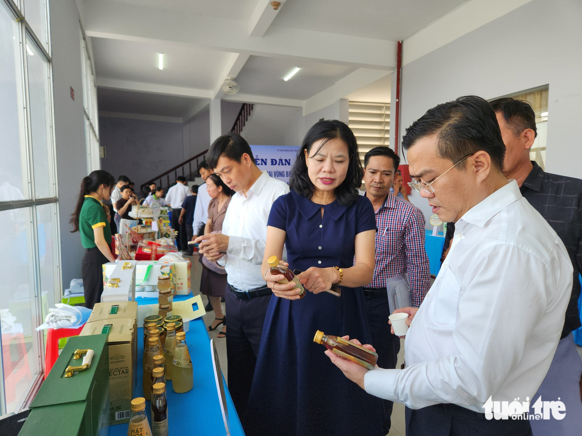 Xuất nhập khẩu hàng hóa An Giang - Campuchia tăng 12,7%/năm 1 Xuất nhập khẩu hàng hóa An Giang - Campuchia tăng 12,7%/năm - Ảnh 1.