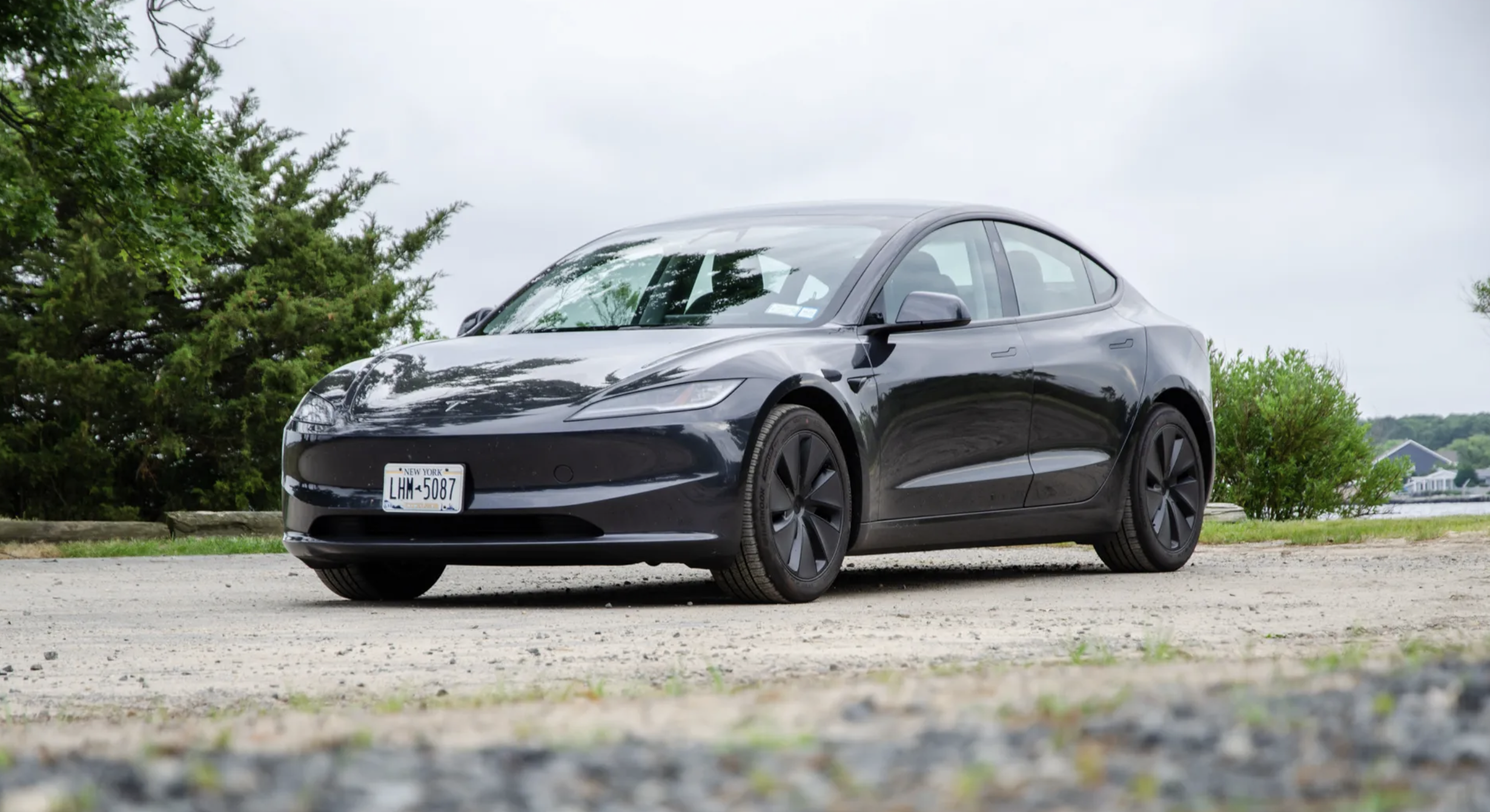 10 ô tô điện qua sử dụng được ưa chuộng nhất năm 2025: Xe Mỹ áp đảo - Ảnh 1.