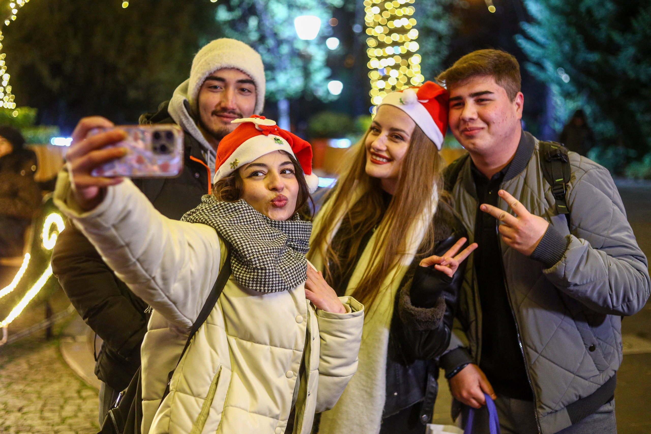 thế giới - Ảnh 9.