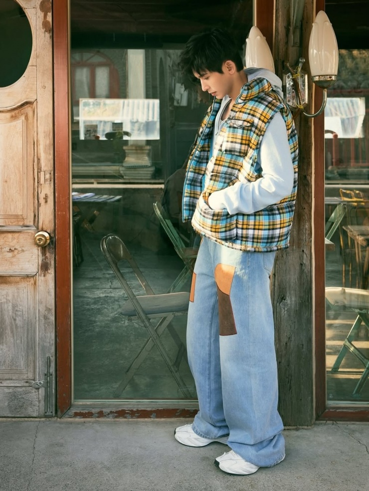 Dung mạo ngôi sao 'Đẹp trai nhất thế giới' 2025 - 9