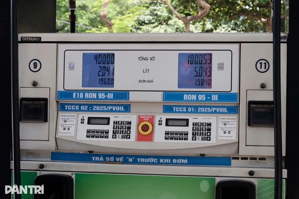 Những quy định mới có hiệu lực từ năm 2026 cần lưu ý cho người cầm lái - 2