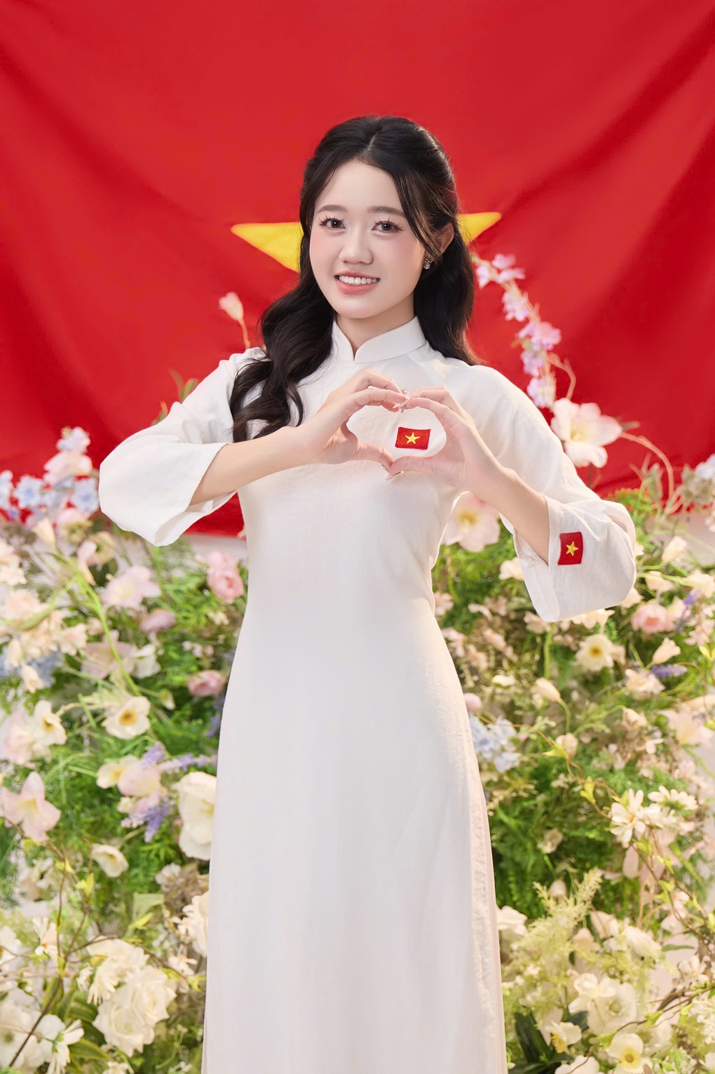 Nữ sinh Việt tốt nghiệp đại học với điểm tuyệt đối tại Thái Lan - 3