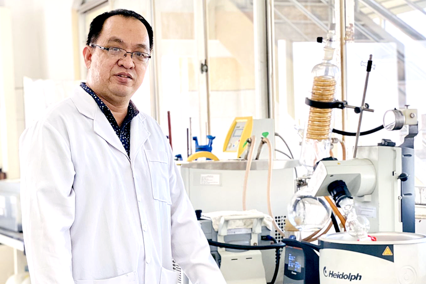 Những nhà khoa học đi ngược dòng: Từ phòng lab quốc tế về giảng đường Việt Nam - Ảnh 2.