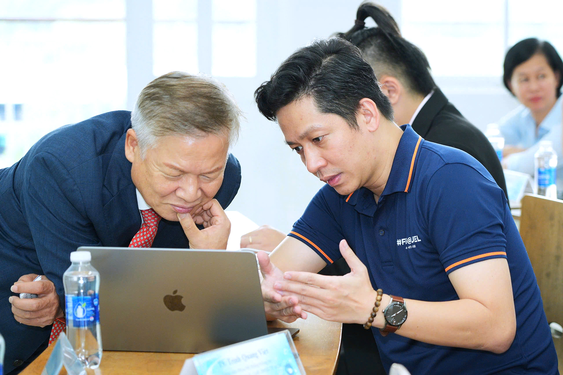 Những nhà khoa học đi ngược dòng: Từ phòng lab quốc tế về giảng đường Việt Nam - Ảnh 9.