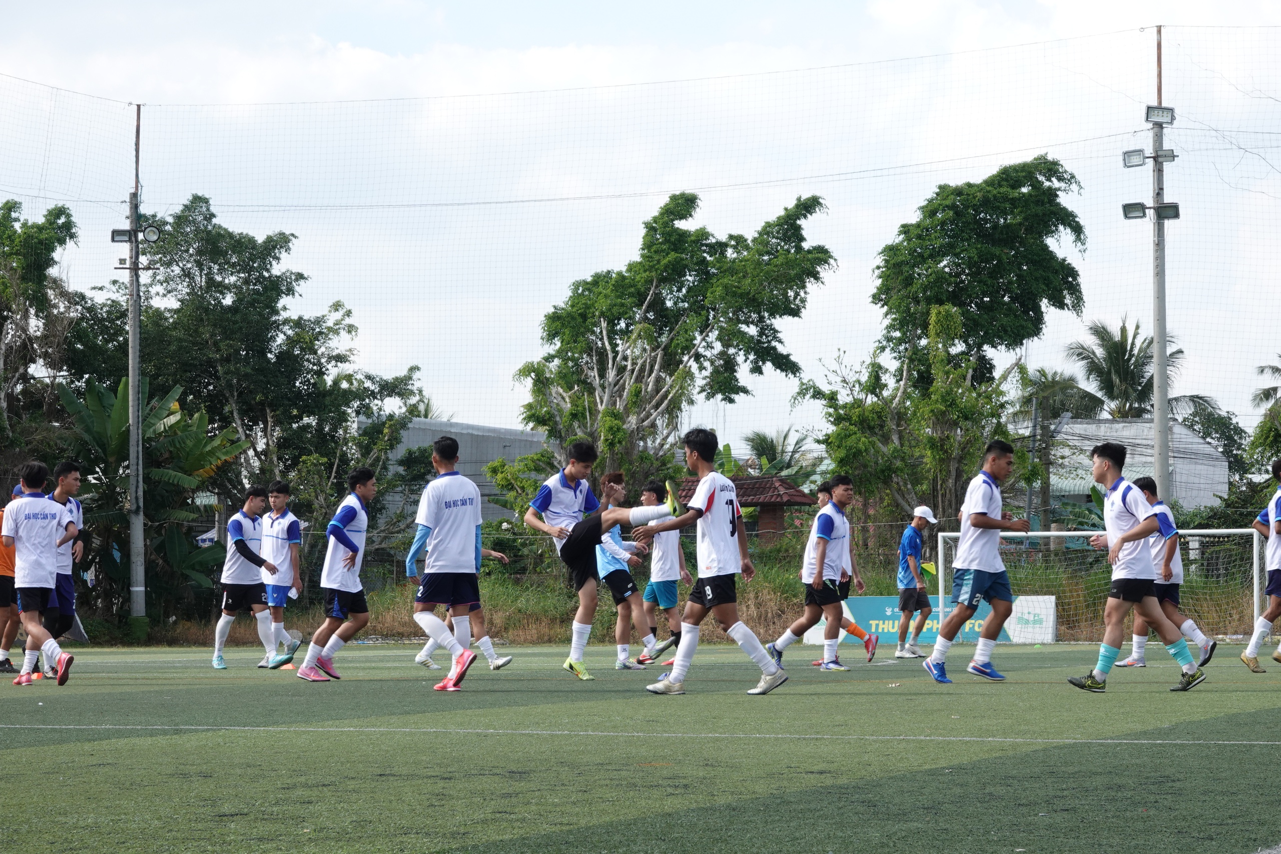 Một ĐH Cần Thơ mới mẻ tại TNSV THACO cup 2026- Ảnh 2.