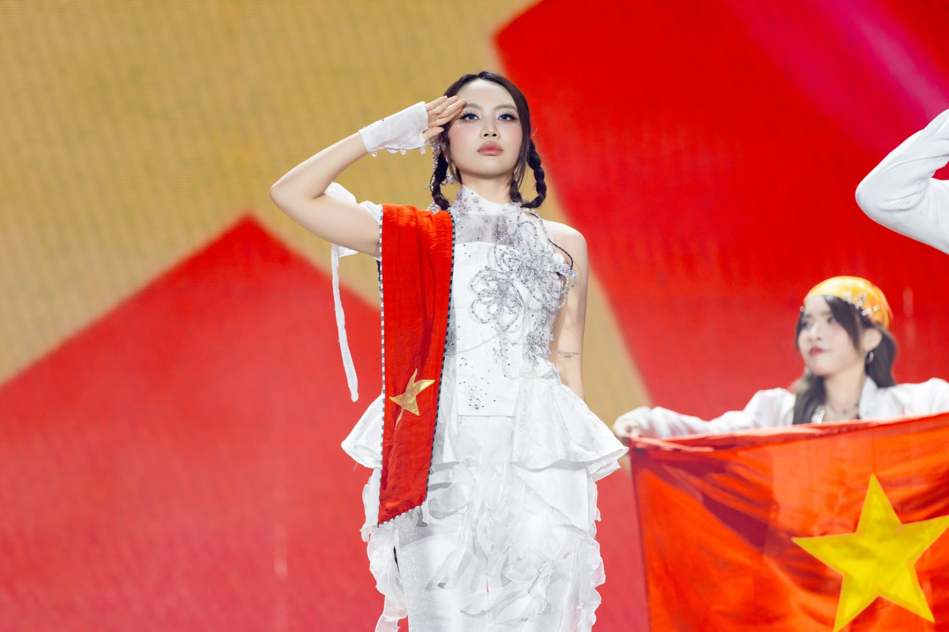 HOZO City Tết Fest 2025: 3 đêm nhạc bùng nổ cùng Mỹ Tâm, SOOBIN và dàn sao đỉnh cao, Đức Phúc “se duyên” màn cầu hôn 102 triệu đồng- Ảnh 5.