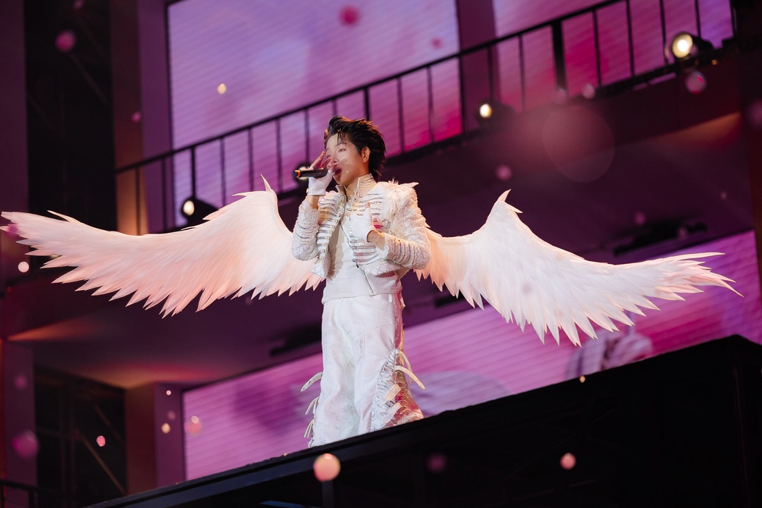 HOZO City Tết Fest 2025: 3 đêm nhạc bùng nổ cùng Mỹ Tâm, SOOBIN và dàn sao đỉnh cao, Đức Phúc “se duyên” màn cầu hôn 102 triệu đồng- Ảnh 9.