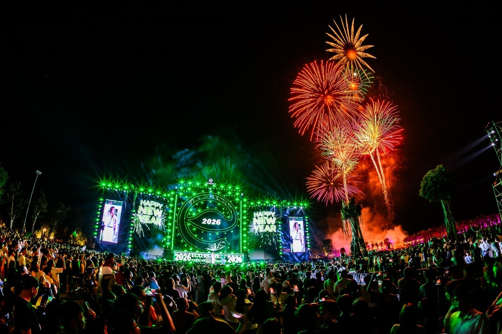 Chào năm mới giữa xanh tươi tại đại nhạc hội Ecopark Countdown 2026 khắp ba miền - 11