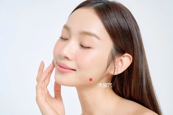 5 huyệt đạo massage thường xuyên giúp tăng khả năng đốt mỡ - 4