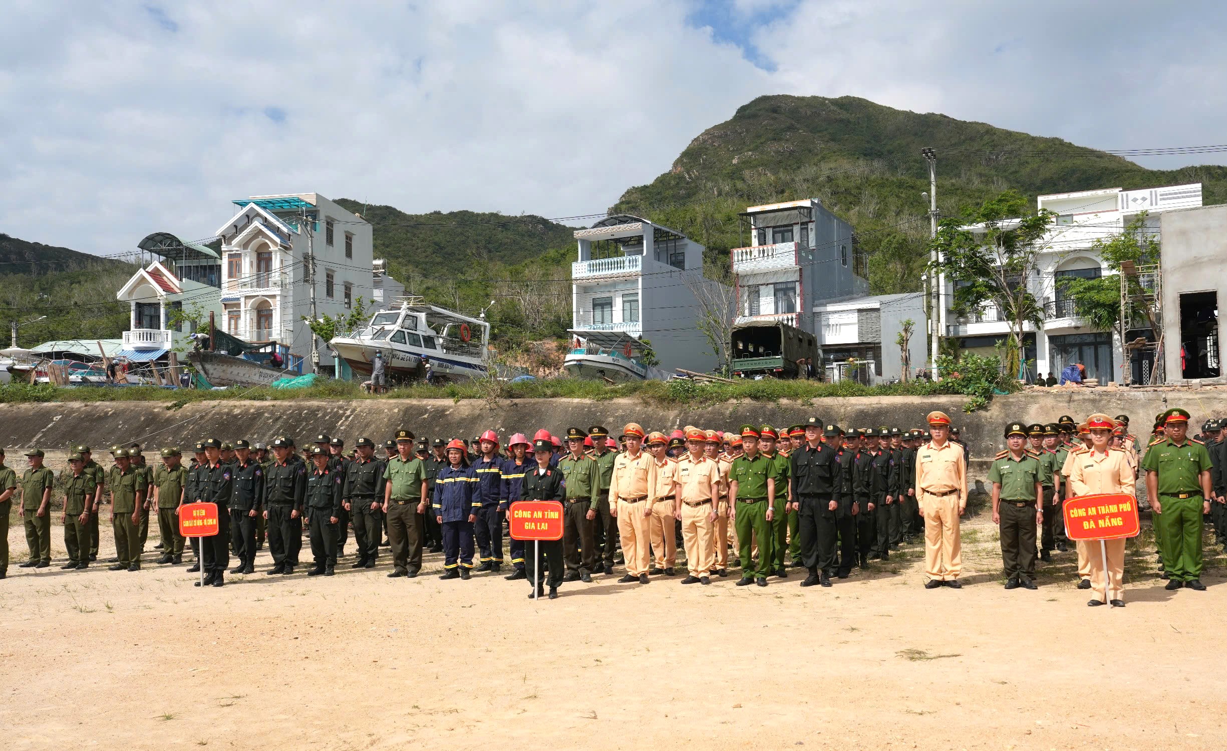 Thần tốc 15 ngày đêm về đích 'Chiến dịch Quang Trung' - Ảnh 6.