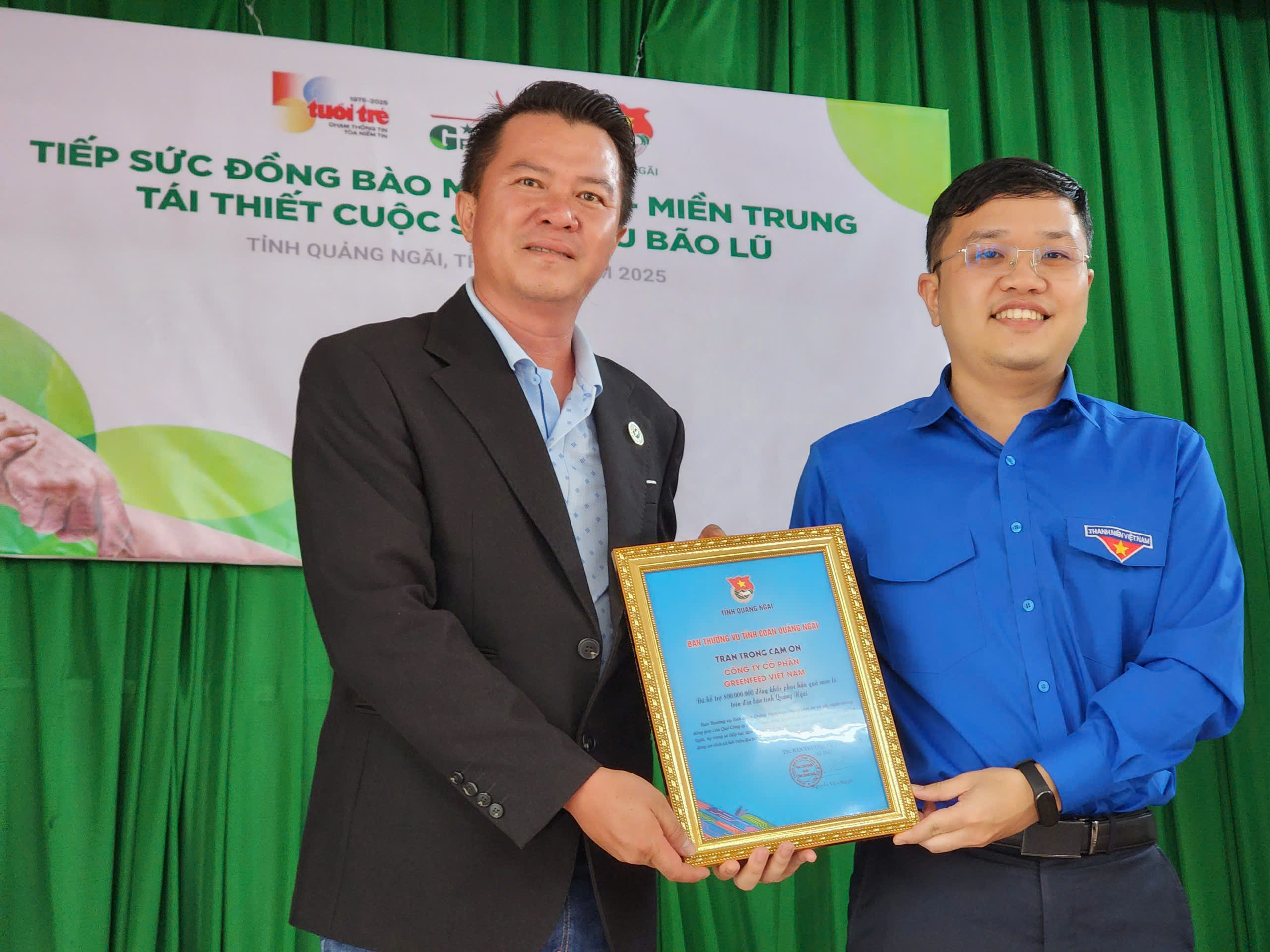 Hành trình từ Bắc vào Trung tiếp sức người dân trồng lại luống rau, mua lại con giống 8 Hành trình từ Bắc vào Trung tiếp sức người dân trồng lại luống rau, mua lại con giống - Ảnh 10.