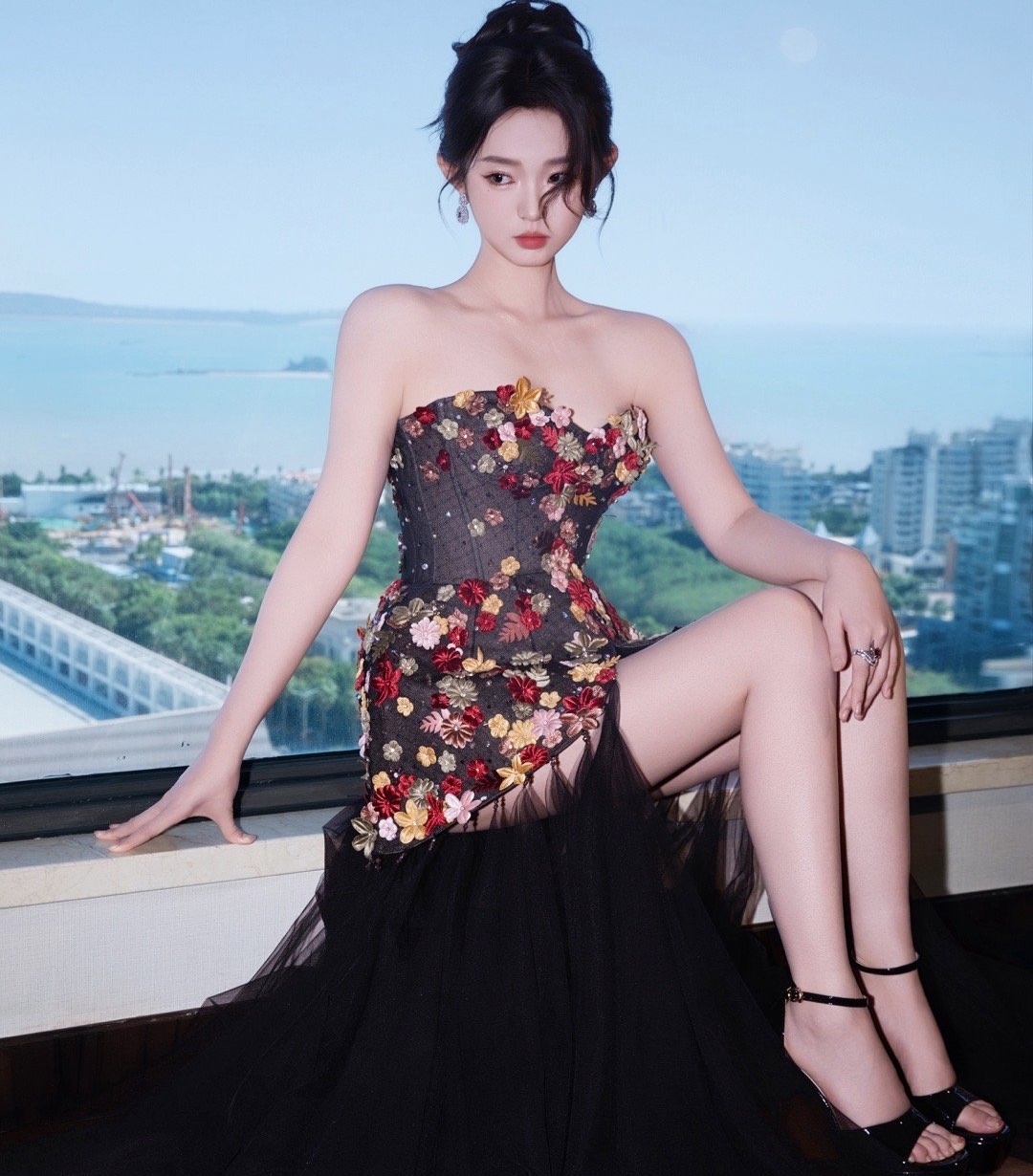 Nữ thần sắc đẹp 1 năm đóng chính 29 phim vô địch showbiz, đỉnh thế này khó tính mấy cũng phải mê- Ảnh 6.