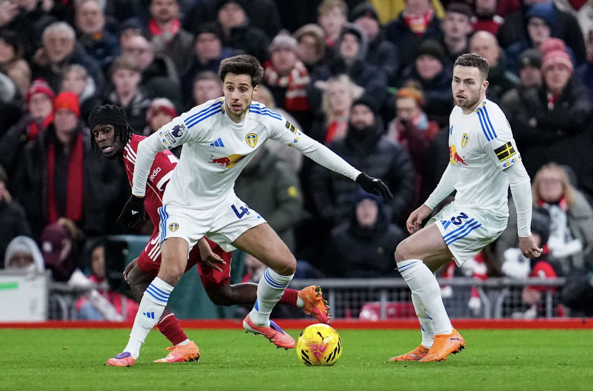 Liverpool bị Leeds United cầm hòa, cầu trường Anfield tiếc nuối - Ảnh 4.