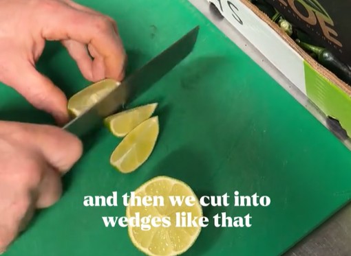 Cắt chanh tưởng đơn giản nhưng rất nhiều người làm sai: Đây mới là phương pháp chuẩn đầu bếp- Ảnh 2.