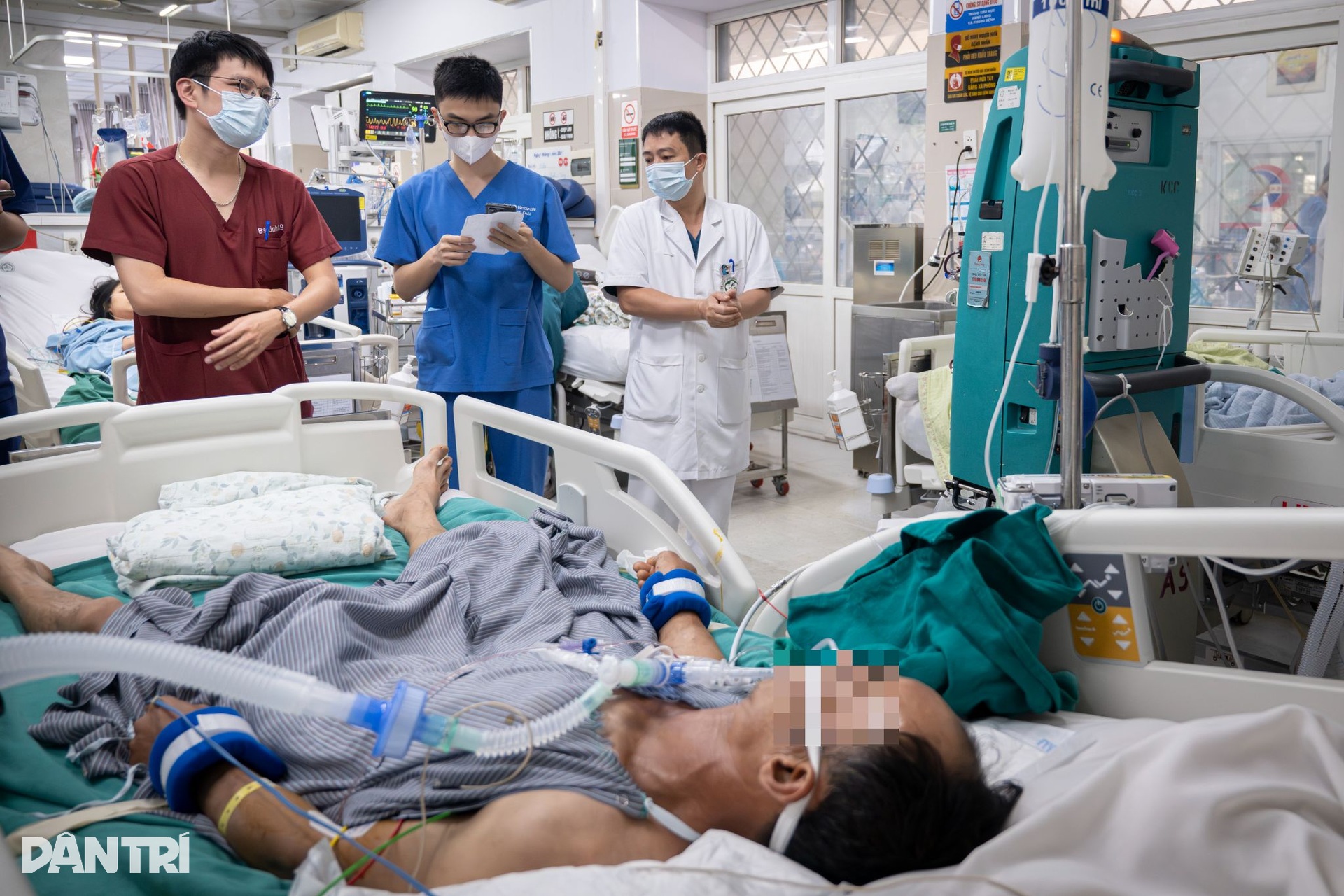 “Cân não” với từng nhịp tim tại nơi giữ trăm sinh mệnh xuyên Tết - 10 “Cân não” với từng nhịp tim tại nơi giữ trăm sinh mệnh xuyên Tết - 10