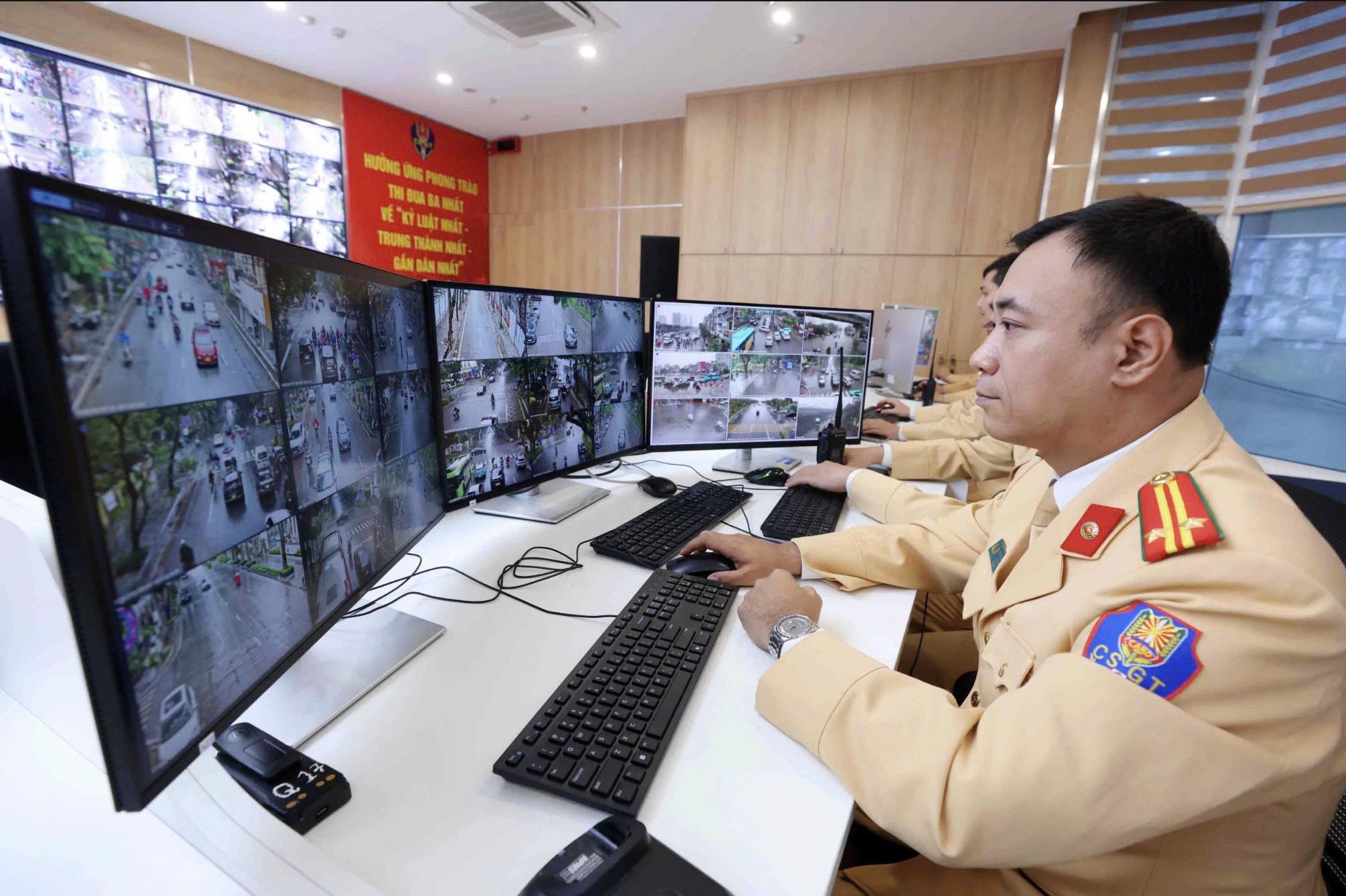 6 chính sách giao thông thay đổi ý thức tài xế- Ảnh 2. 6 chính sách giao thông thay đổi ý thức tài xế- Ảnh 2.