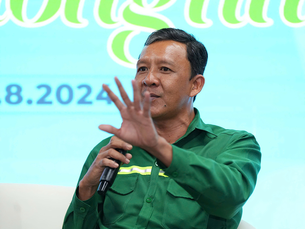 Lửa Sống đẹp bao năm vẫn nồng đượm 6 Lửa Sống đẹp bao năm vẫn nồng đượm - Ảnh 6.