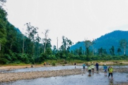 Phong Nha-Kẻ Bàng là 'thủ phủ' du lịch mạo hiểm