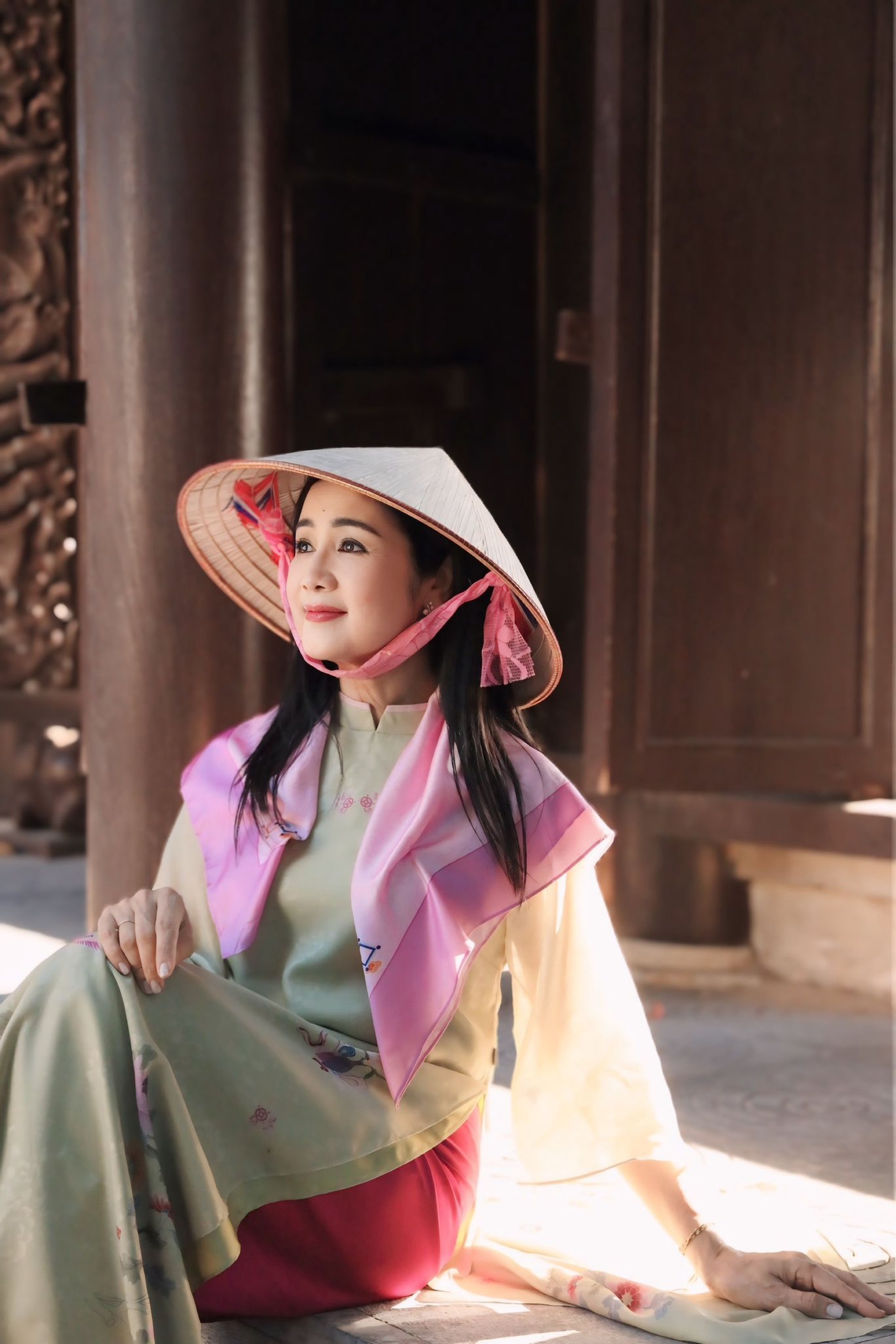 NSND Thu Hà khoe con trai cao như người mẫu, kể về cuộc sống tuổi U60 - 12