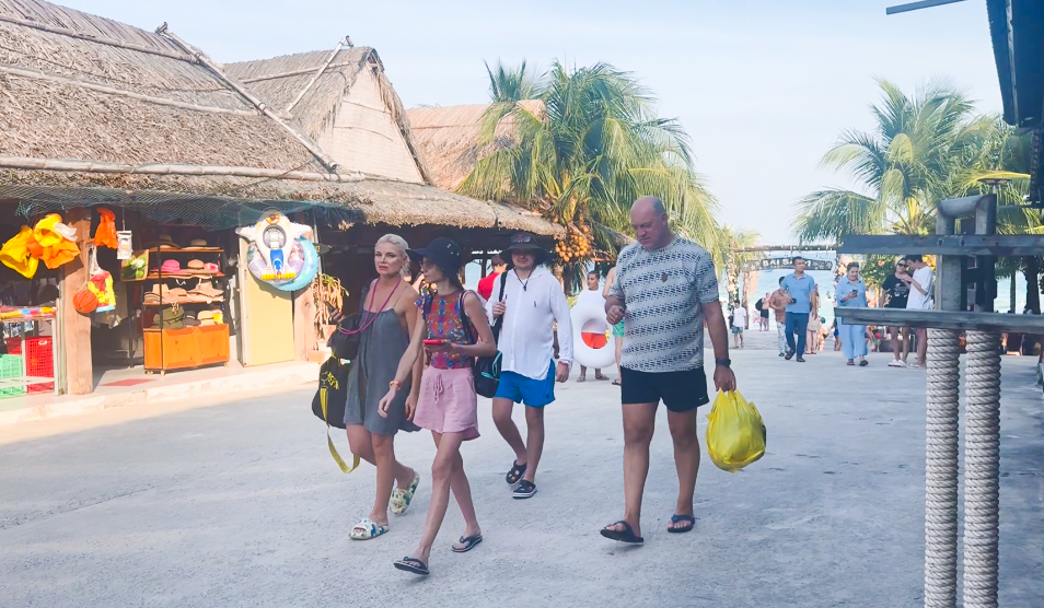 Phú Quốc - Ảnh 2.