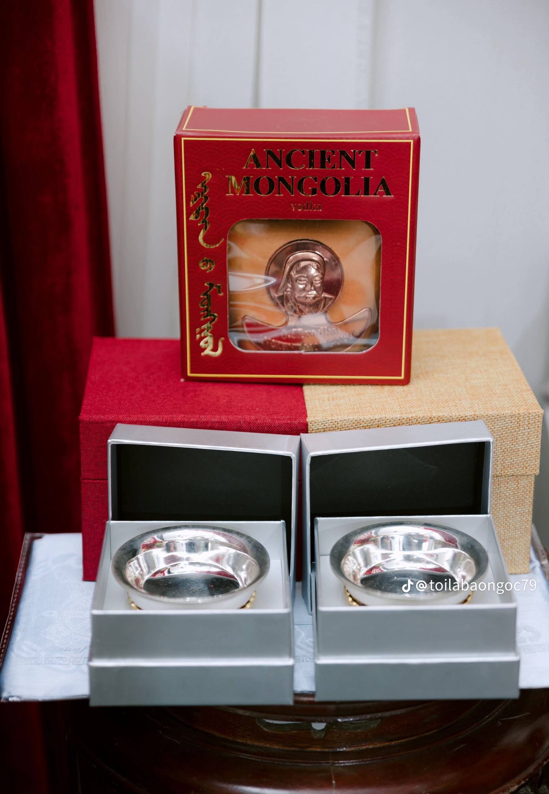 Đám hỏi dâu Việt - rể Mông Cổ hot nhất MXH lúc này, nhà trai gây chú ý với tháp bánh lạ trên bàn lễ- Ảnh 10.