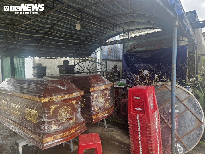 Tang thương vùng quê nghèo sau vụ sập bờ kè cướp đi sinh mạng 2 cặp vợ chồng- Ảnh 3.