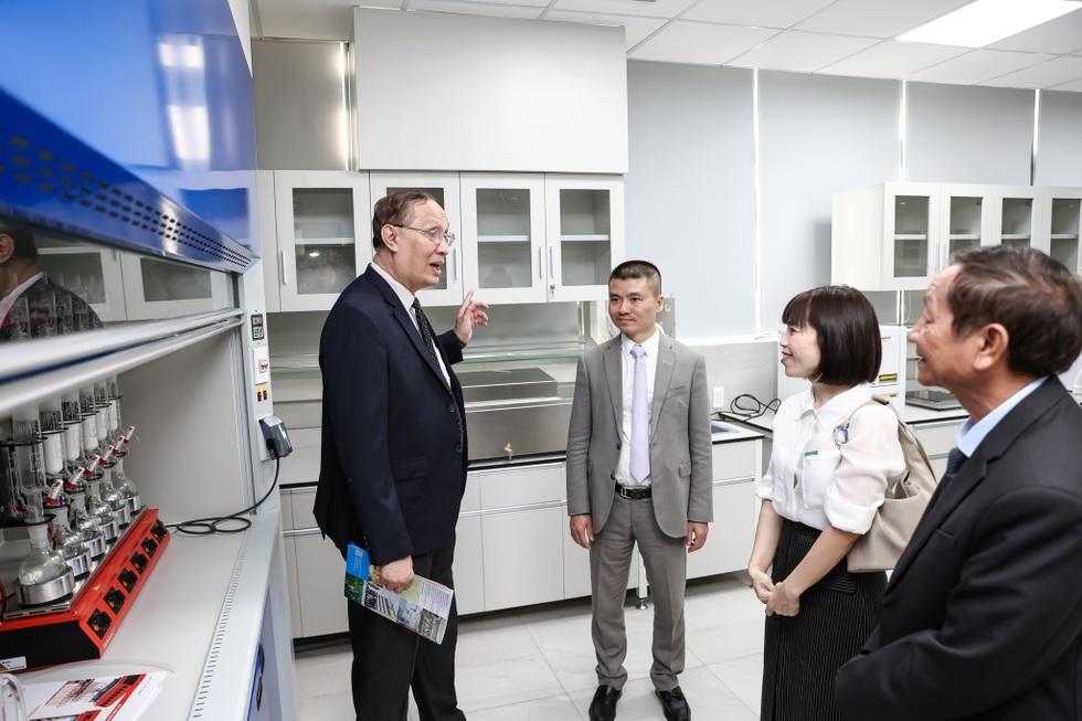 Báo Dân trí và Trường Đại học Cửu Long ký kết thoả thuận hợp tác - 5