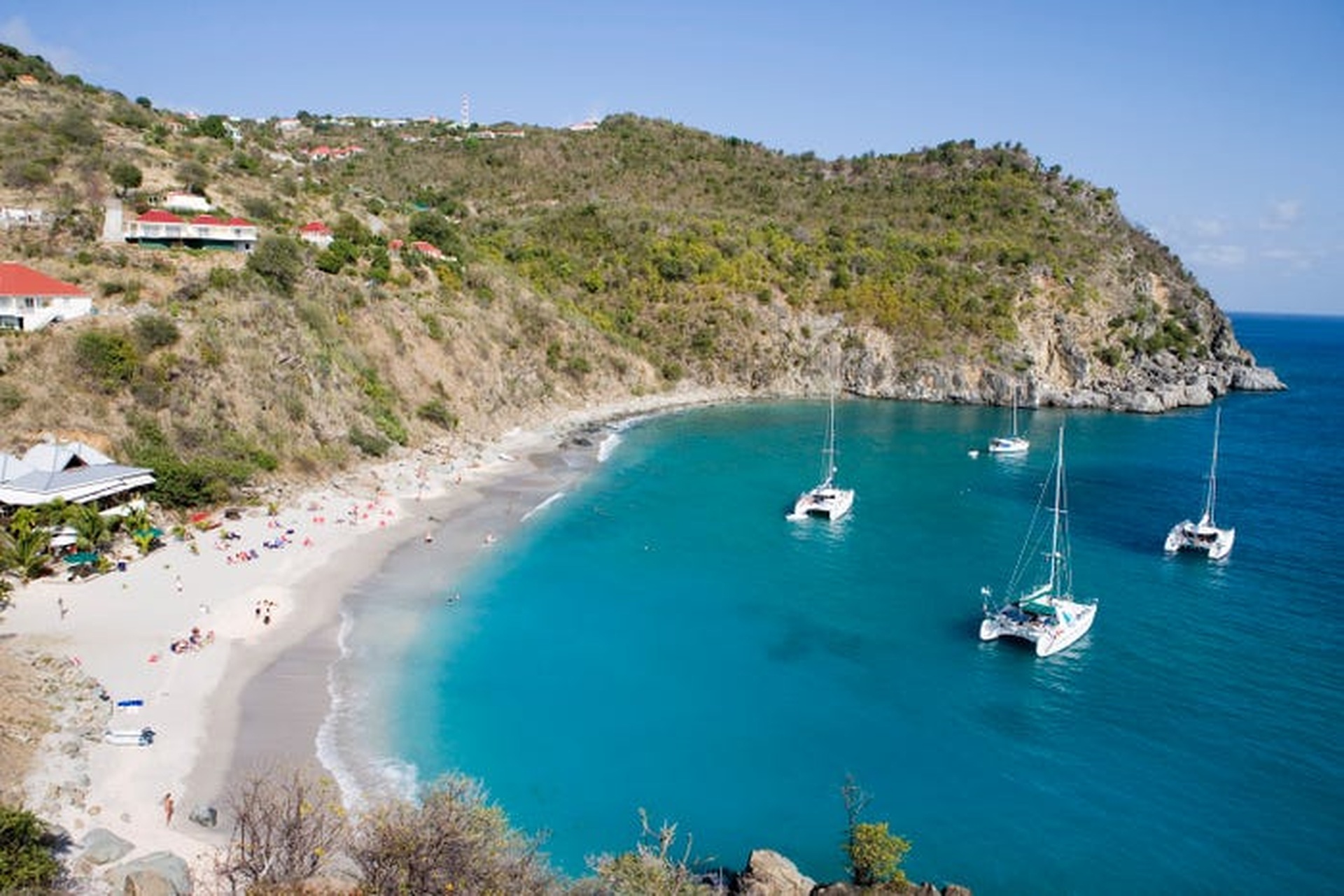 Tỷ phú Jeff Bezos, Leonardo DiCaprio đón năm mới ở điểm nghỉ dưỡng đắt giá - 3