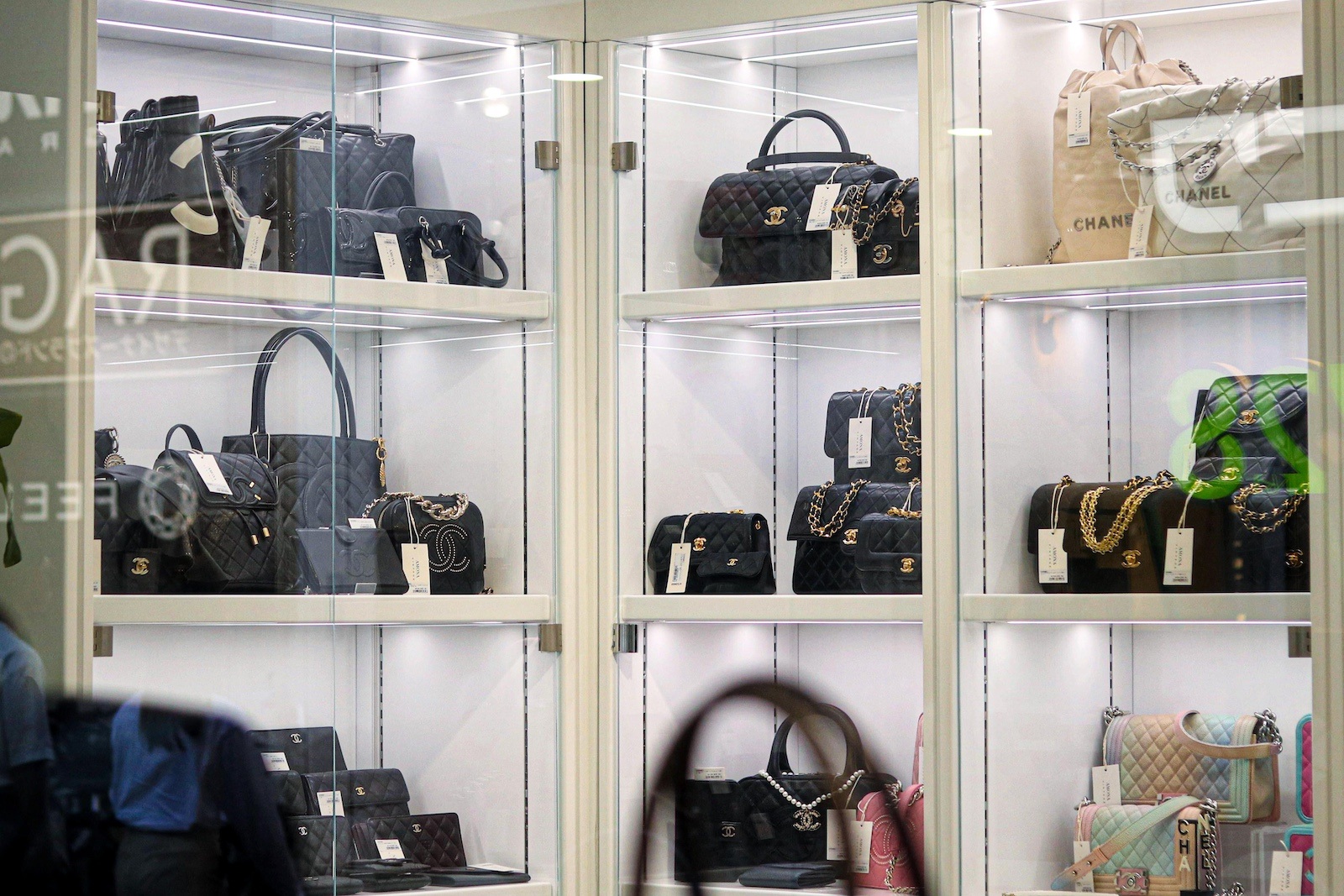 Kho báu 580 tỷ USD tại Nhật thức giấc sau 30 năm ngủ quên - 3