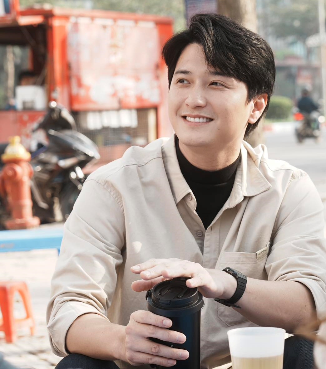 Huỳnh Anh bất ngờ đăng đàn 