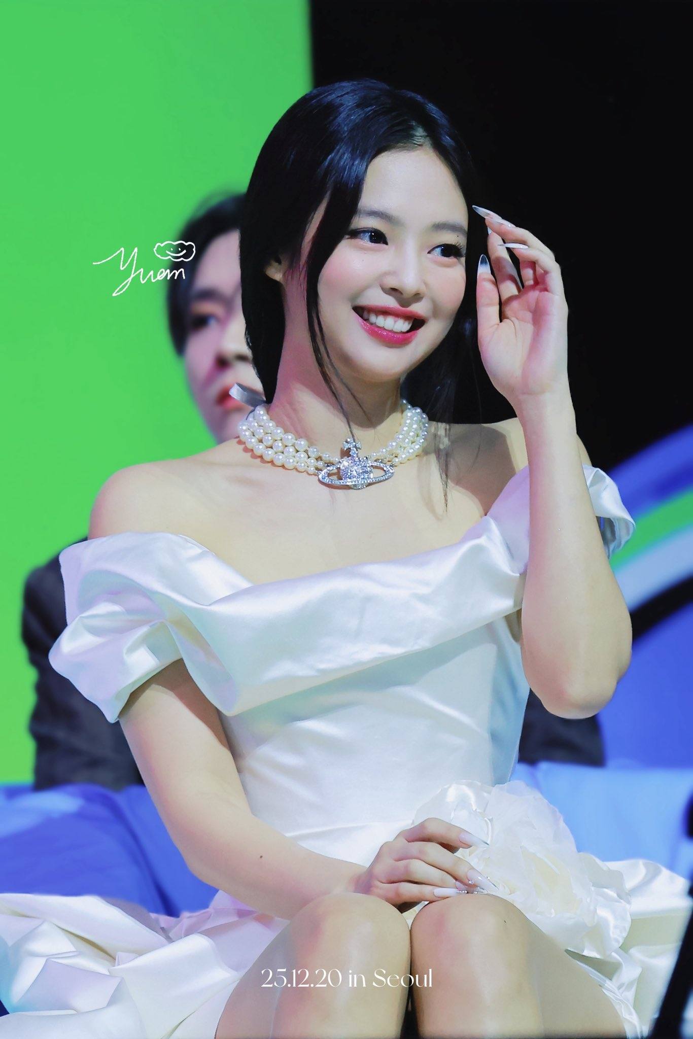 G-DRAGON có thể thân mật với bất kỳ thành viên BLACKPINK nào, trừ một người- Ảnh 12.