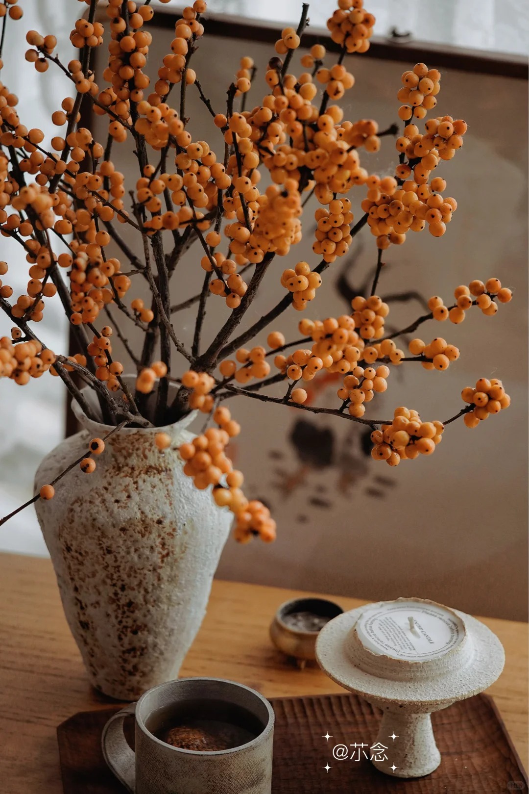 Tết đừng chỉ chơi đào, hãy thử cắm bình đào đông 