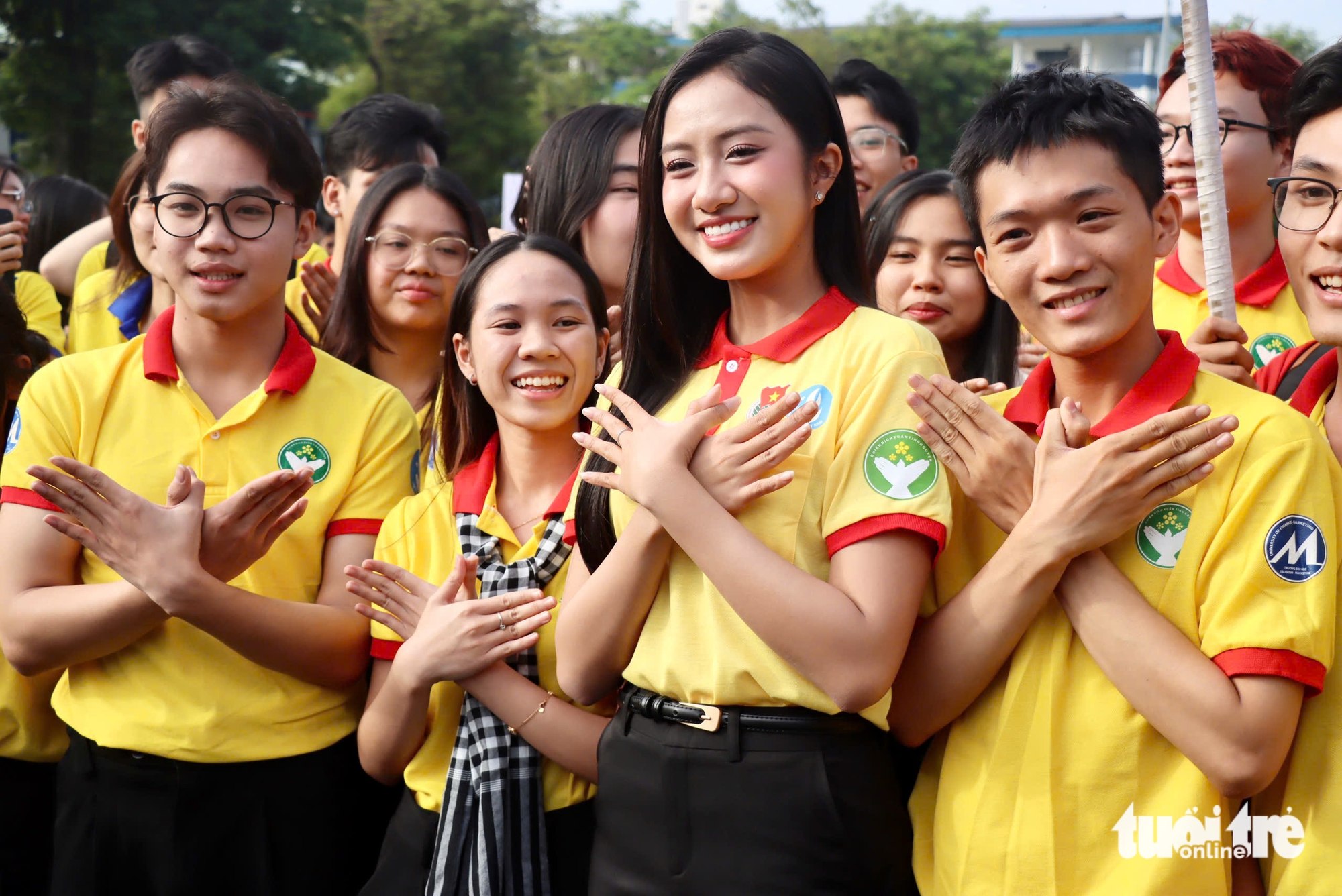 Chiến dịch Xuân tình nguyện 2026 chính thức ra quân, mang sắc Xuân đến mọi nhà 6 xuân tình nguyện - Ảnh 6.