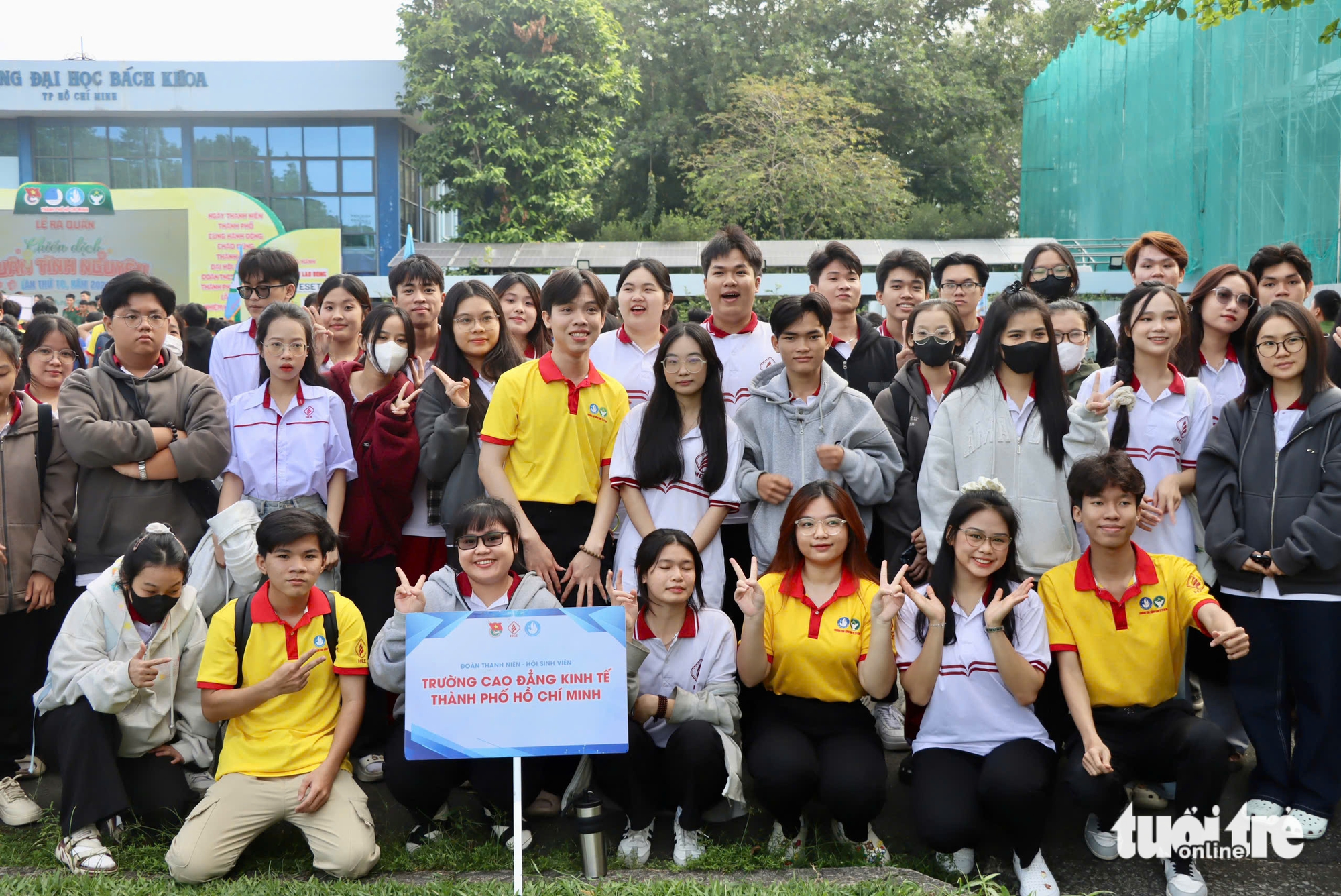 Chiến dịch Xuân tình nguyện 2026 chính thức ra quân, mang sắc Xuân đến mọi nhà 12 Chiến dịch Xuân tình nguyện 2026 chính thức ra quân, mang sắc Xuân đến mọi nhà - Ảnh 13.